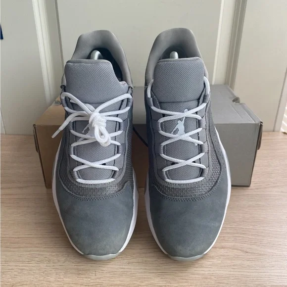 Nike Air Jordan 11 CMFT Low Cool Grey Men- Size 8